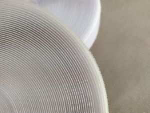 Banda velcro alb 20mm*25m